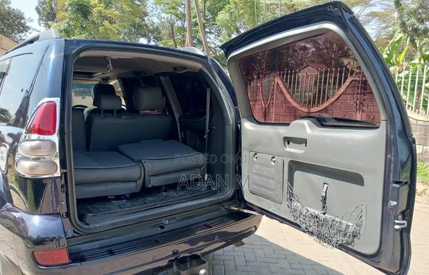 Toyota Land Cruiser Prado 2007 Black