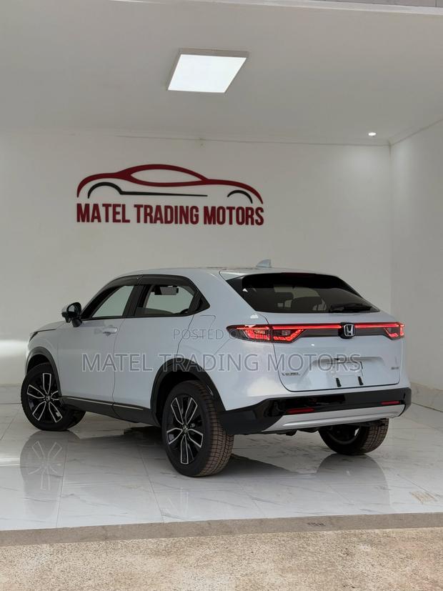 Honda Vezel 1.5 Hybrid 2WD 2021 Gray