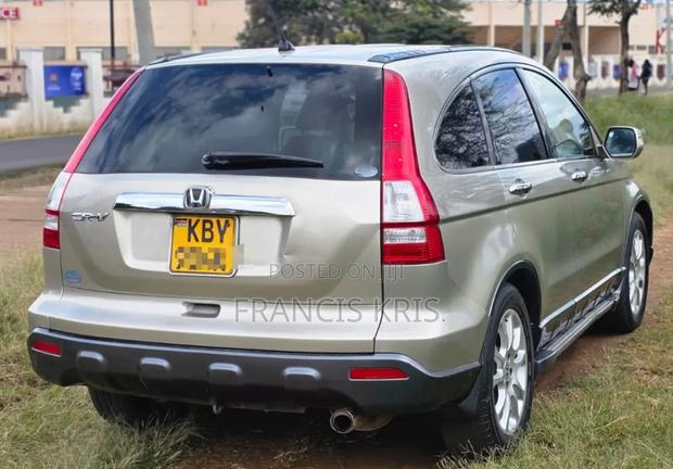 Honda CR-V 2006 Gold
