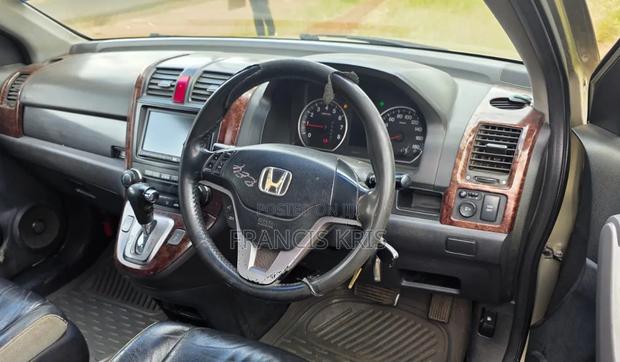 Honda CR-V 2006 Gold