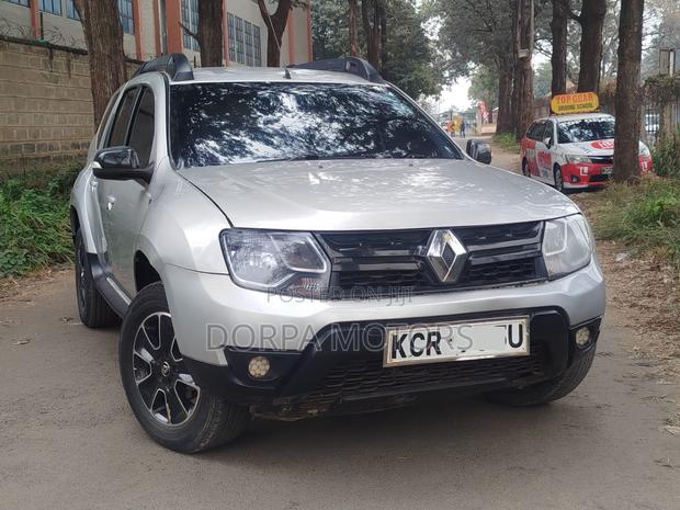 Renault Duster 2018 Silver