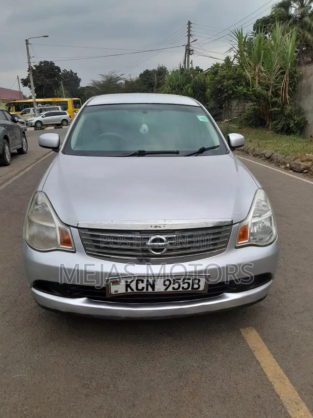 Nissan Bluebird 2011 Silver
