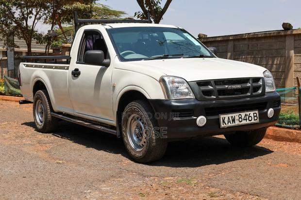 Isuzu D-MAX 2006 White