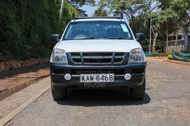 Isuzu D-MAX 2006 White