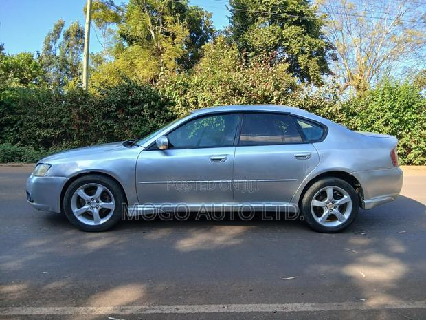 Subaru Legacy 2004 Silver