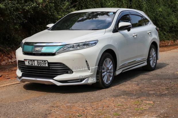 Toyota Harrier 2018 White