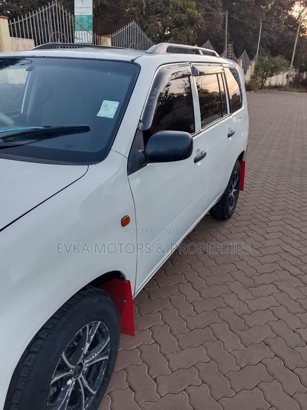 Toyota Probox 2014 White