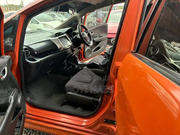 Honda Fit 2013 Orange