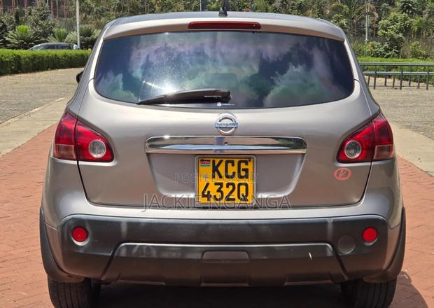 Nissan Dualis 2010 Silver