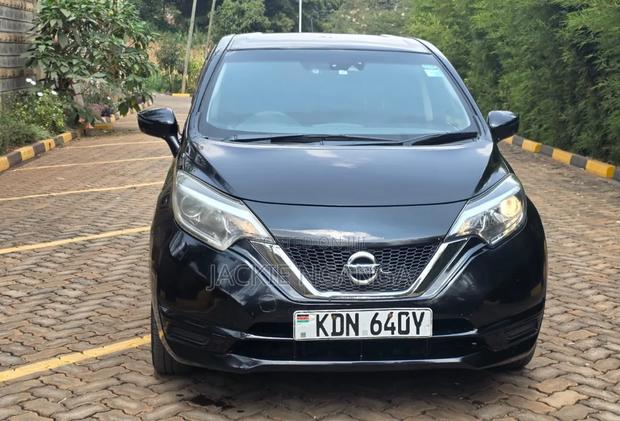 Nissan Note 2017 Black