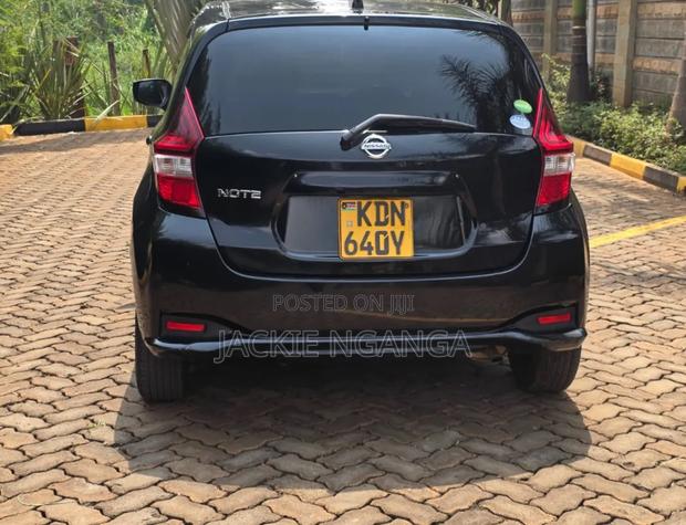 Nissan Note 2017 Black