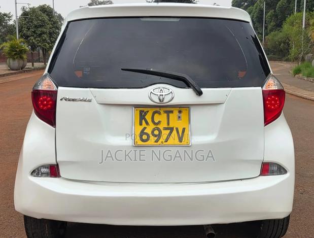 Toyota Ractis 2012 White