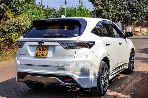 Toyota Harrier 2.0 2017 Pearl