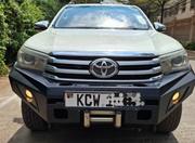 Toyota Hilux 2016 White for sale