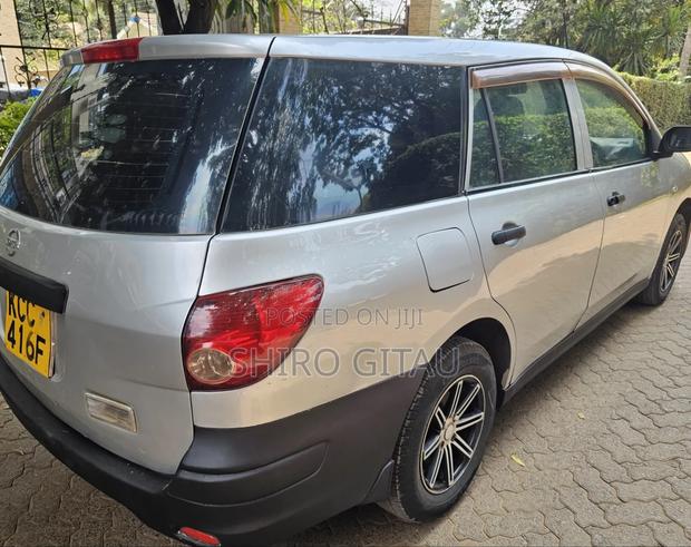Nissan Advan 2008 Silver