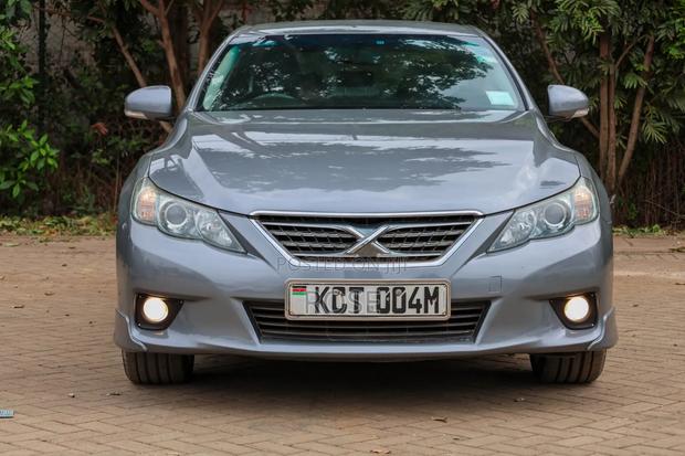 Toyota Mark X 2012 Gray