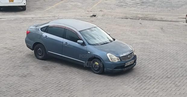 Nissan Sylphy 2012 Blue