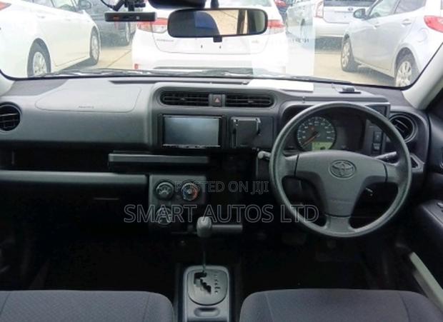 Toyota Probox 1.5 DX Comfort 2WD 2020