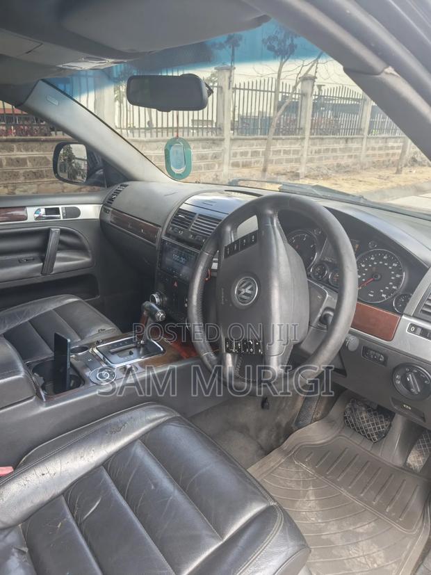 Volkswagen Touareg 2008 Black