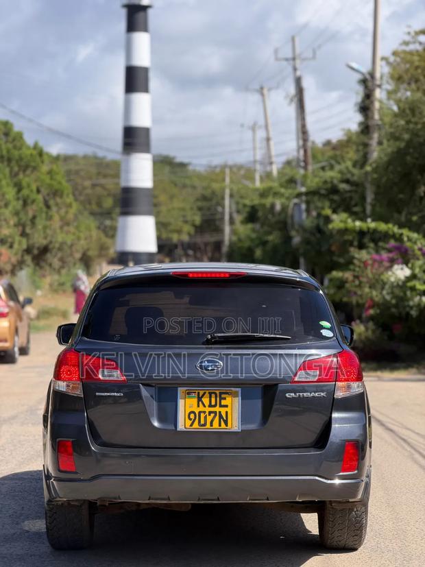 Subaru Legacy 2014 Gray