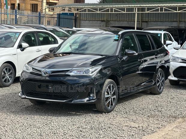 Toyota Corolla Fielder 1.5 Petrol AWD 2019 Black