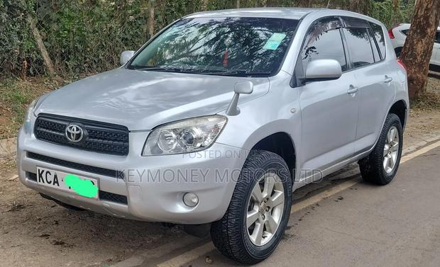 Toyota RAV4 2009 Silver
