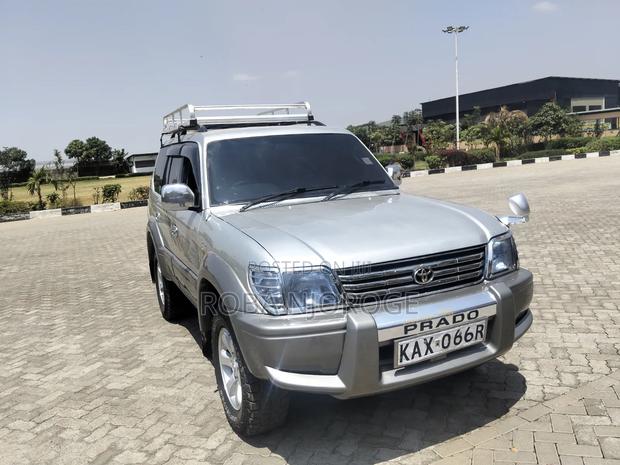 Toyota Land Cruiser Prado 2002 Silver