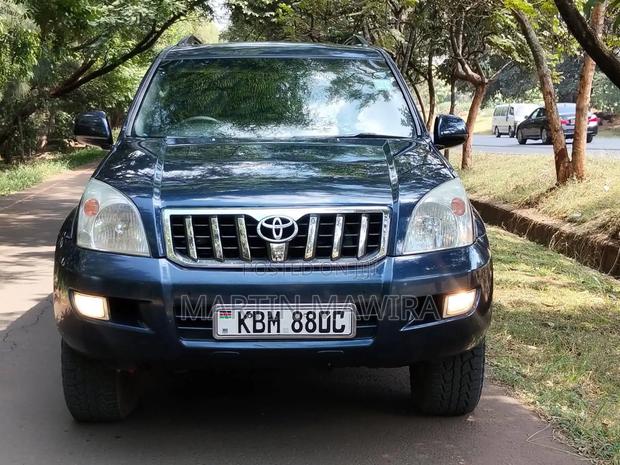 Toyota Land Cruiser Prado 2004 Blue