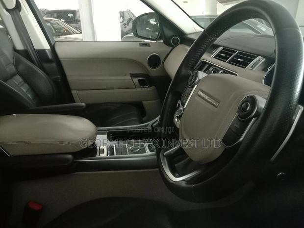 Land Rover Range Rover Sport 2016 White