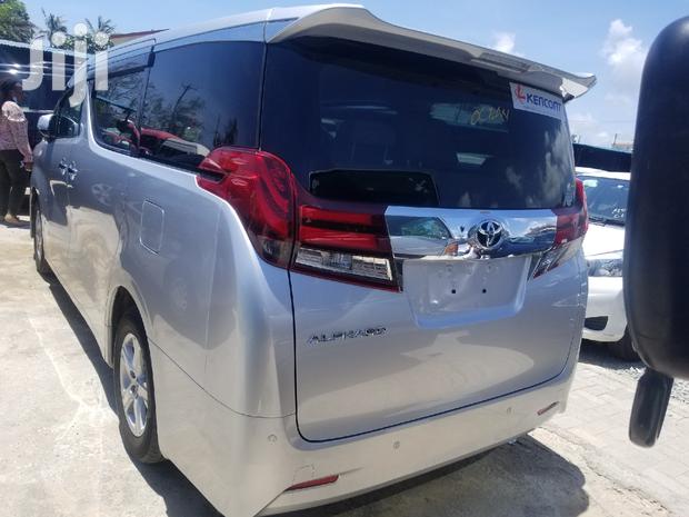 2016 Toyota Alphard in Silver - High-End MPV for Sale