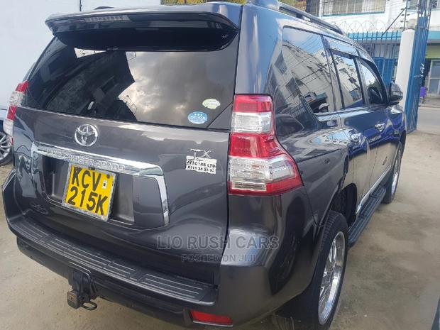 Used 2012 Toyota Land Cruiser Prado in Gray