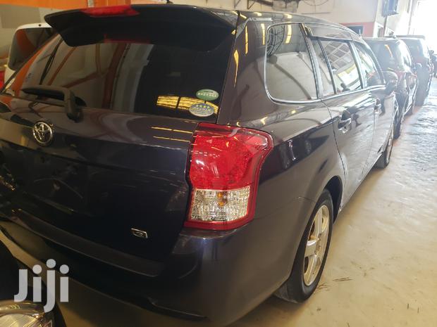 Pre-owned 2015 Toyota Corolla Fielder in Blue