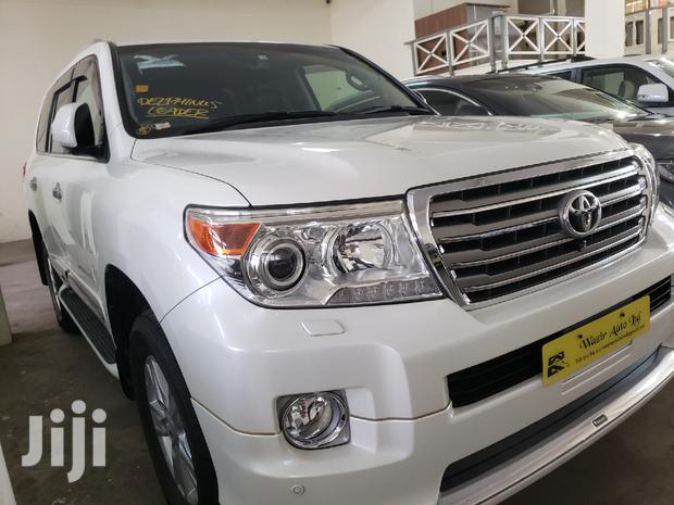 White 2014 Toyota Land Cruiser Prado - Luxury Adventure Vehicle