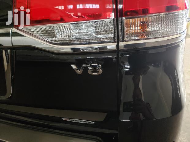 2017 Toyota Land Cruiser Prado Black - Premium Quality SUV for Everyday Use