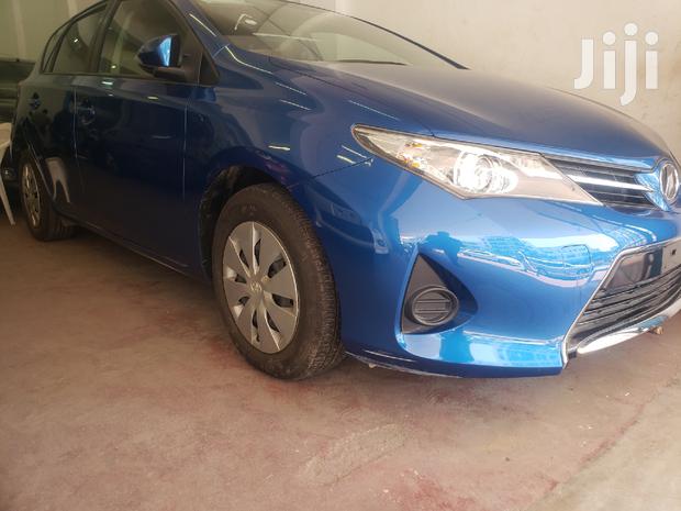 Blue 2014 Toyota Auris: Premium & Efficient Sedan