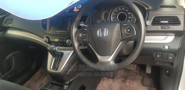 Honda CR-V 2012 White: Affordable, Stylish, and Reliable