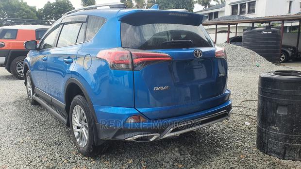 2018 Toyota RAV4 - Spacious and Comfortable SUV for Every Journey