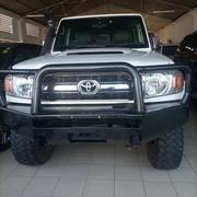 Toyota Land Cruiser 2014 4.0 V6 GL White for sale