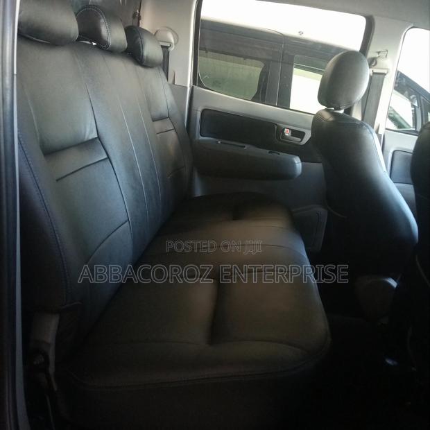 Toyota Hilux 2014 SR Gray
