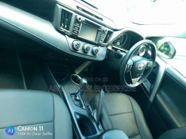 Toyota RAV4 2015 White