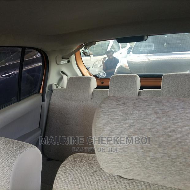 Toyota Passo 2014 Gold
