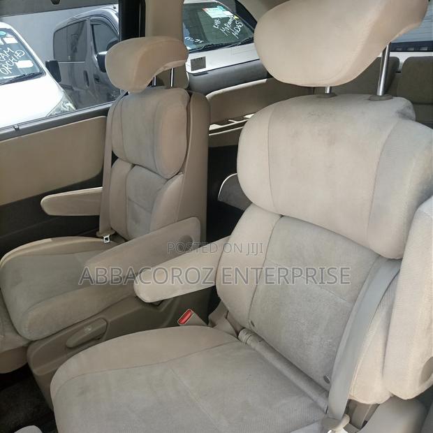 Honda Odyssey 2.4 G 2WD (8 Seater) 2015 White