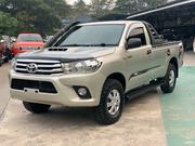 Toyota Hilux SR 4x4 2014 Beige for sale