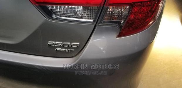 2015 Toyota Mark X Gray - High-Performance Luxury Sedan