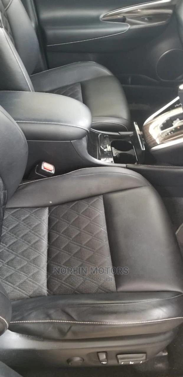Used 2014 Toyota Harrier in Black: Affordable Pre-Owned SUV
