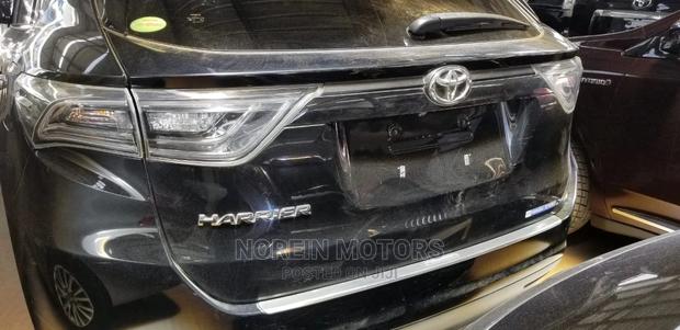 Used 2014 Toyota Harrier in Black: Affordable Pre-Owned SUV