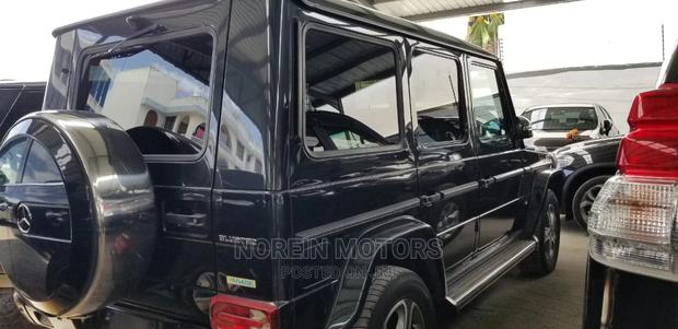 2015 Mercedes-Benz G-Class Black: Luxury SUV with Power and Style