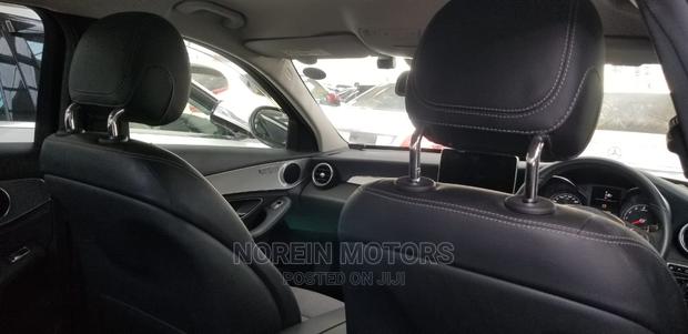 Sophisticated 2015 Mercedes-Benz C180 - Black Edition