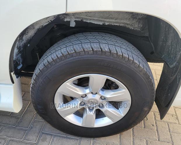 Toyota Land Cruiser Prado 2015 3.0 D-4d (190 Hp) White