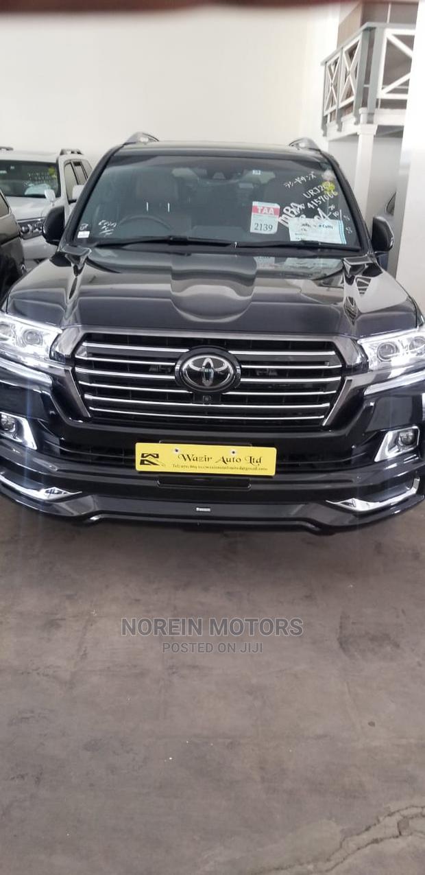 Used 2014 Toyota Land Cruiser Prado in Green - Premium SUV